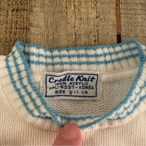 Cradle knit boys vintage crewneck sweater in white and blue -6/12M - Picture 2 of 7